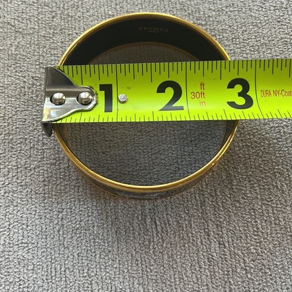 Hermes bangle bracelet with horse black & gold - Picture 5 of 8